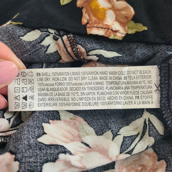 Forever 21 Floral Mini Dress with Lace Back - Women's Small - Picture 5 of 5